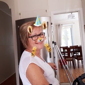 Meet your Posher, Louise